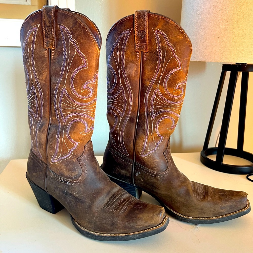 Ariat Cowgirl Boots